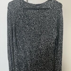 2000s y2k Black and White Knit Sweater